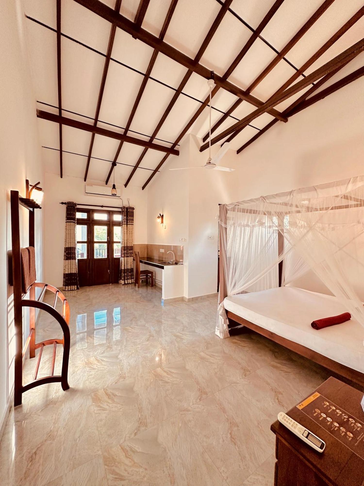 Riverwood Villa Weligama Exterior photo